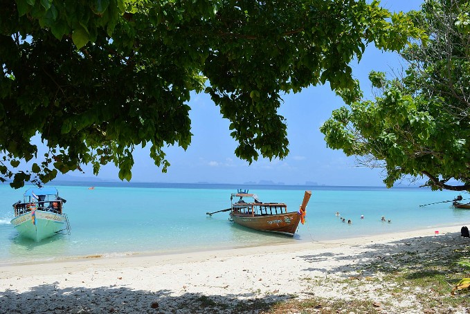 Einsame Insel in der Andamansee